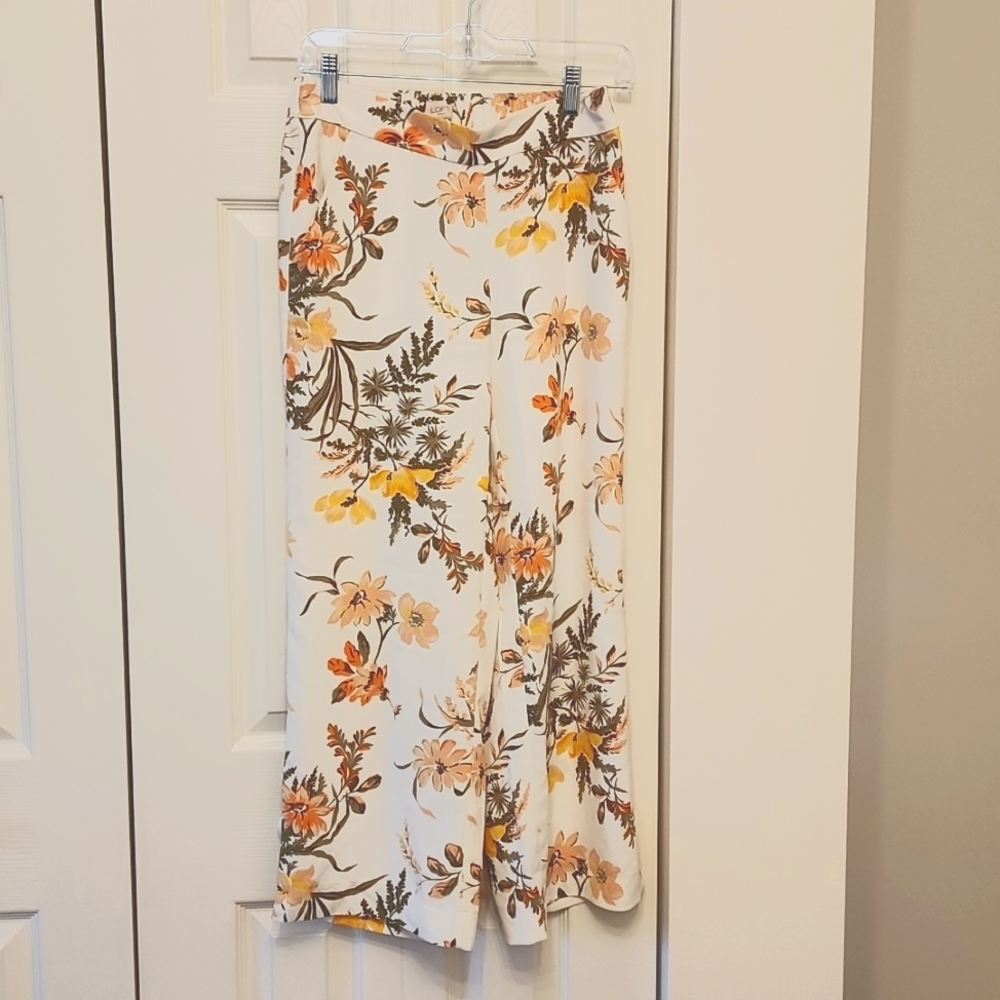 Wide leg pants
